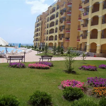Midia Grand Appart hôtel